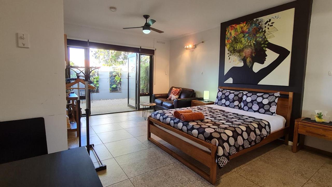 The Courtyard - Garden View Studio พอร์ตพีรี ภายนอก รูปภาพ